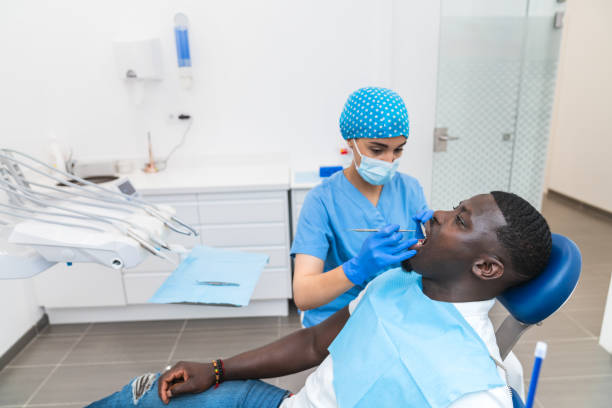 Best Emergency Denture Repair in Seven Hills, OH