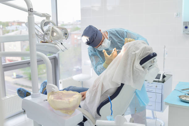 Best Emergency Tooth Extraction in Seven Hills, OH